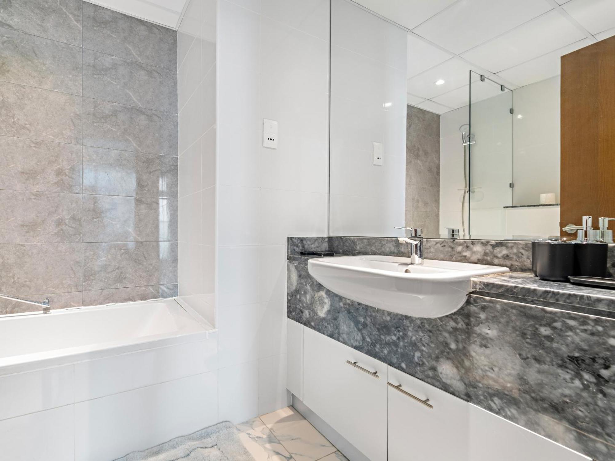 Stylish 1-bdr With View Noura Tower-23 Appartement *